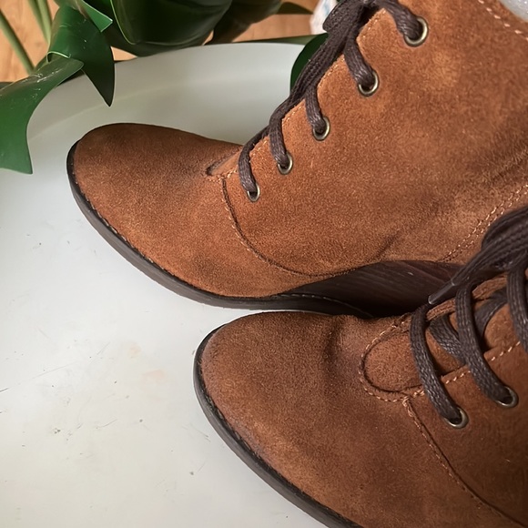 Mango leather boots 🍂 - Picture 4 of 10